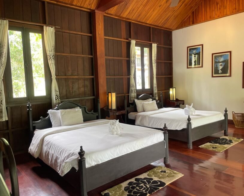 Junior Suite Riverside Twin Bed